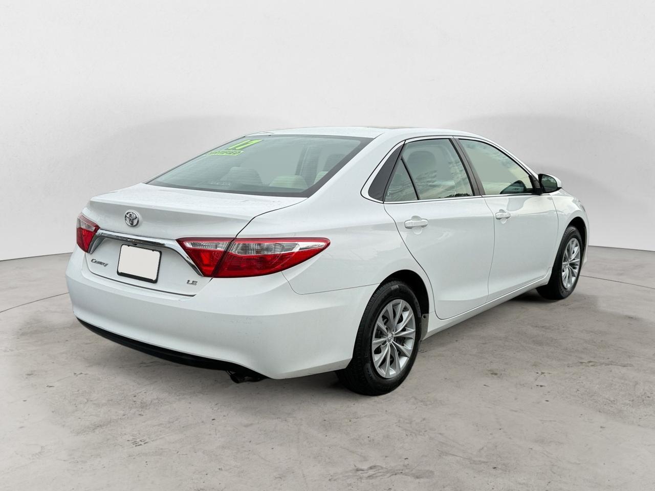 2017 TOYOTA CAMRY SE; LE; XLE; X Kansas City MO