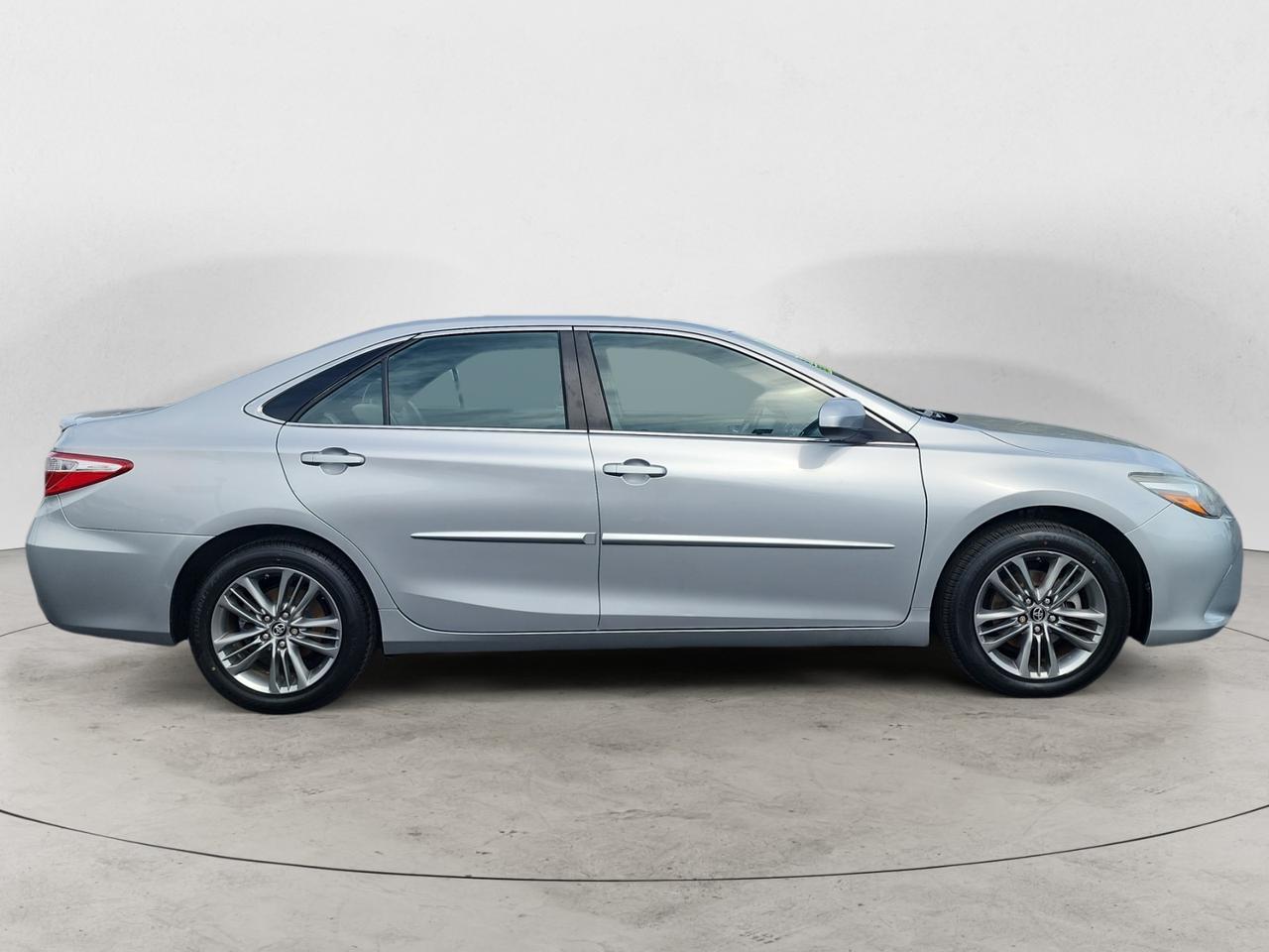 2017 TOYOTA CAMRY SE; LE; XLE; X SE Kansas City MO