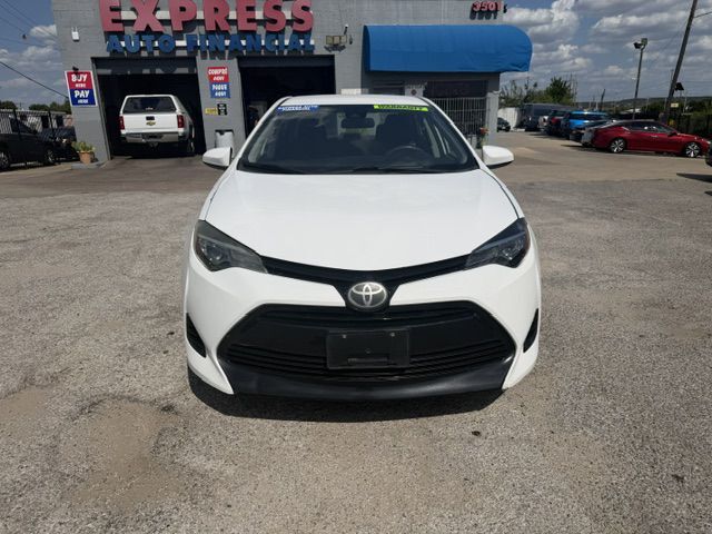 2017 TOYOTA COROLLA LE