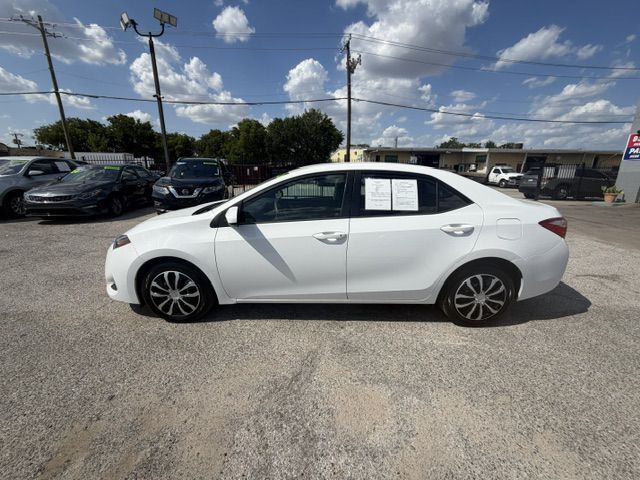 2017 TOYOTA COROLLA LE