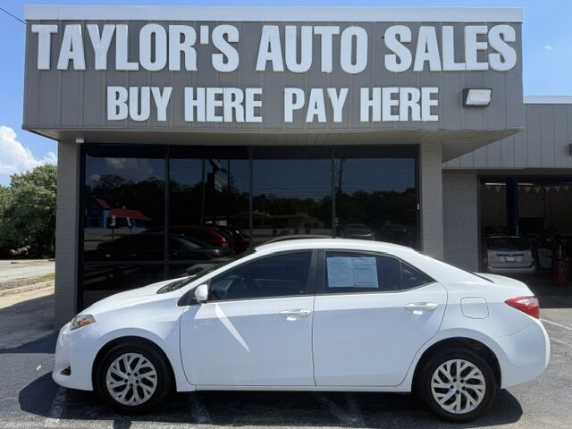 2017 TOYOTA COROLLA LE