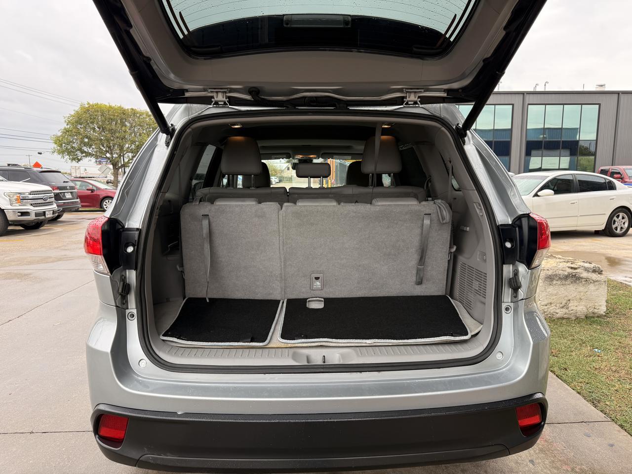 2017 TOYOTA HIGHLANDER Austin TX