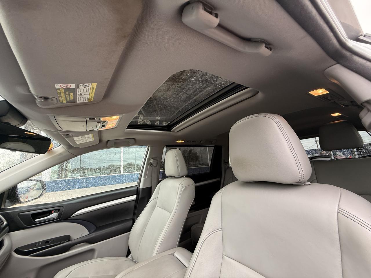 2017 TOYOTA HIGHLANDER Austin TX