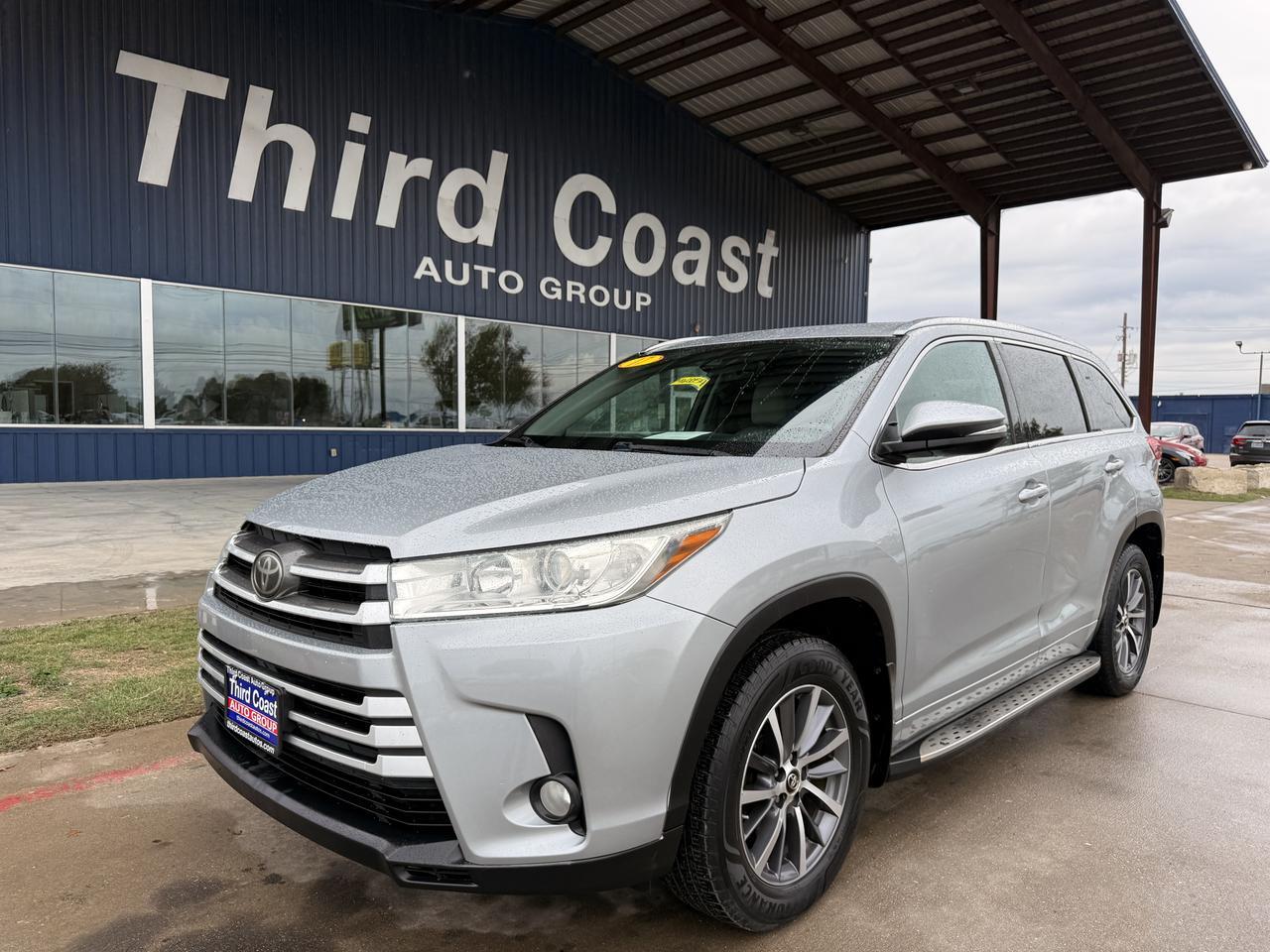 2017 TOYOTA HIGHLANDER