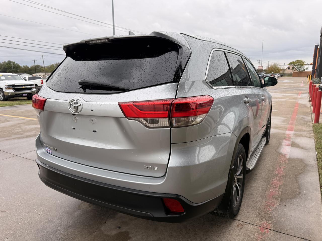 2017 TOYOTA HIGHLANDER Austin TX