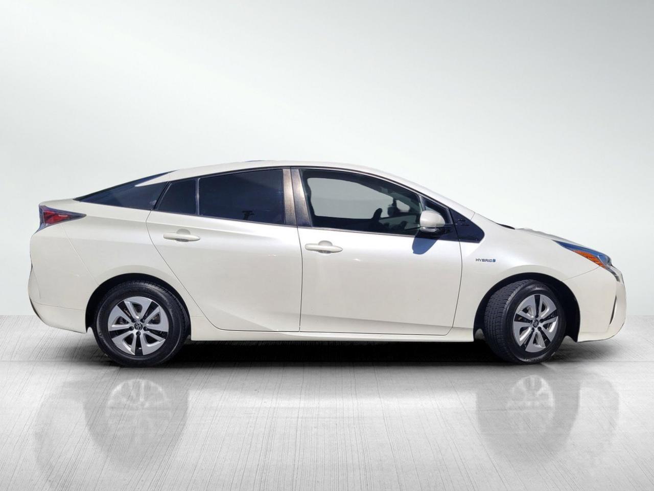 2017 TOYOTA PRIUS THREE