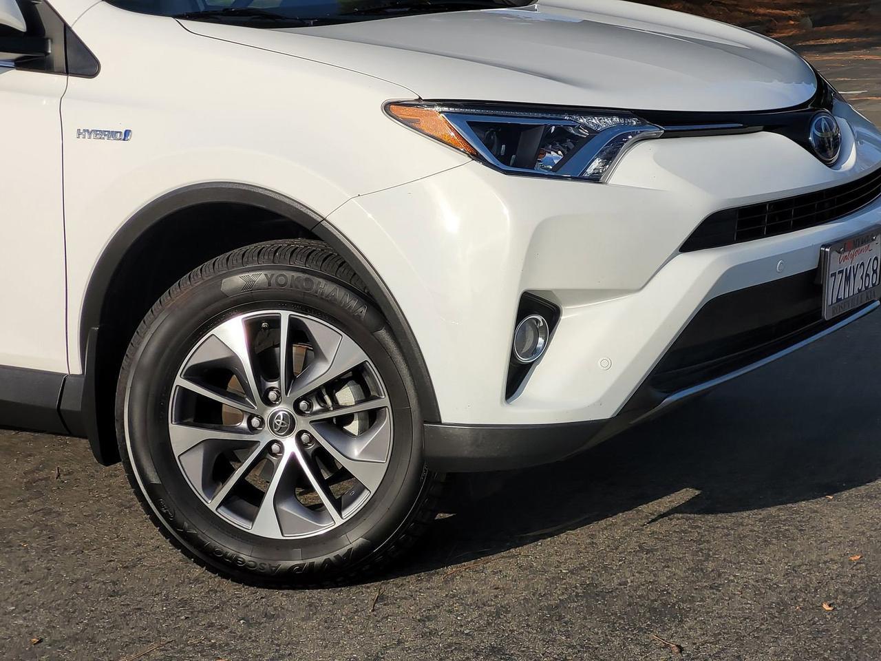 2017 TOYOTA RAV4 HYBRID Roseville CA