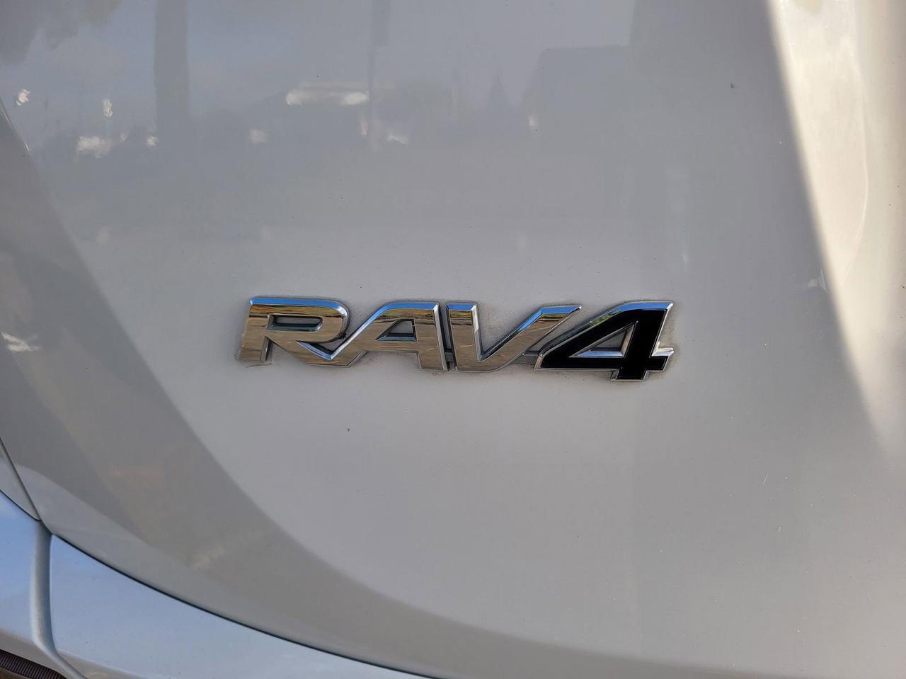 2017 TOYOTA RAV4 HYBRID Roseville CA