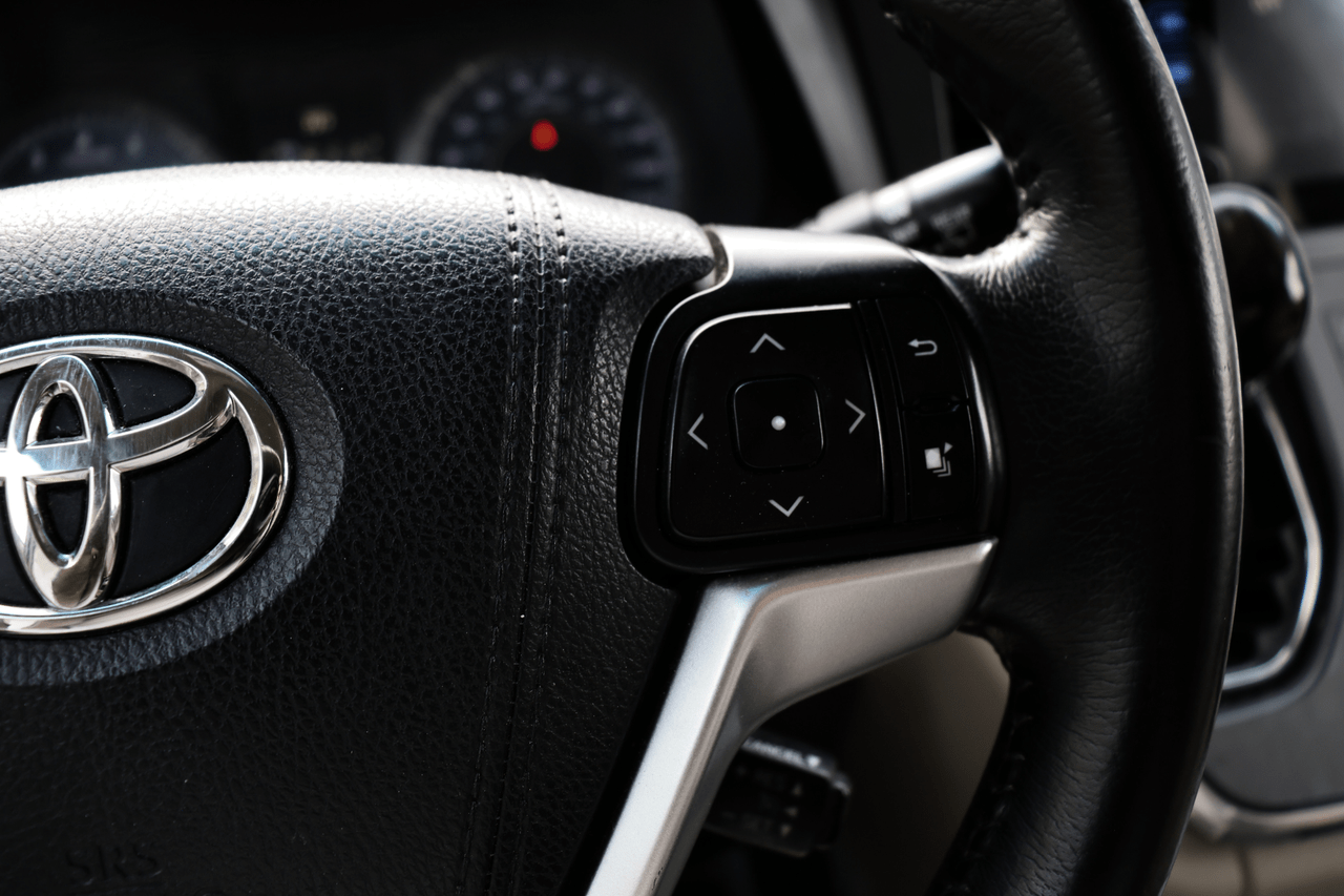 2017 TOYOTA SIENNA XLE Houston TX