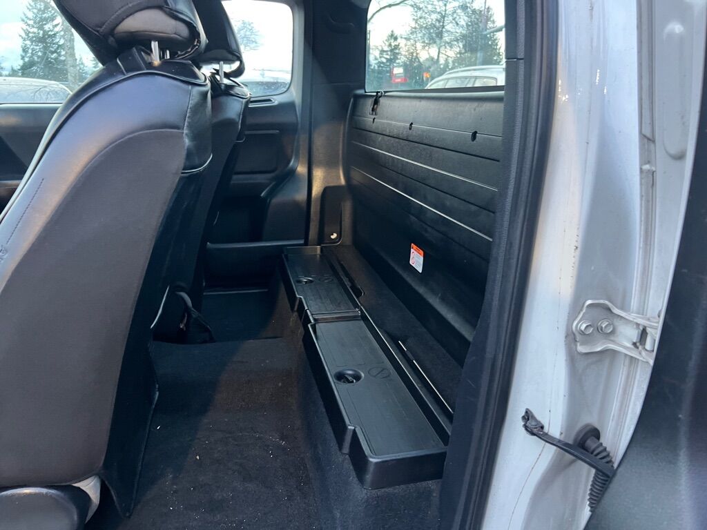 2017 TOYOTA TACOMA SR Des Moines WA