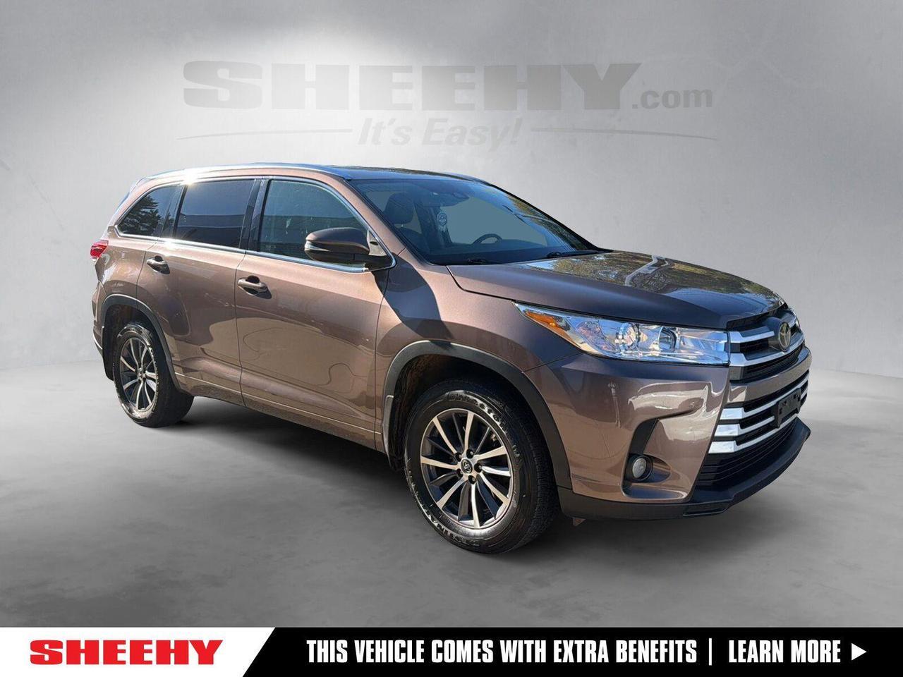2017 TOYOTA TRUCK HIGHLANDER XLE V6 AWD
