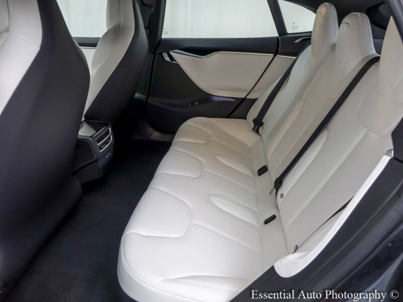 2017 Tesla Model S 100D PRICE INCLUDES $4000 IRS TAX CREDIT!! YOU MUST QUALIFY!! Willowbrook IL