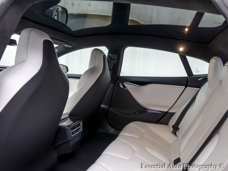 2017 Tesla Model S 100D PRICE INCLUDES $4000 IRS TAX CREDIT!! YOU MUST QUALIFY!! Willowbrook IL