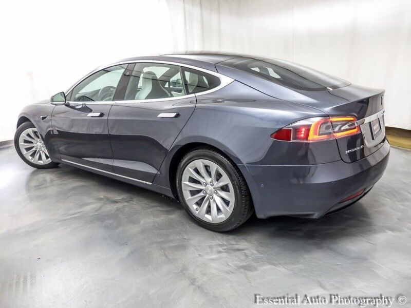 2017 Tesla Model S 100D PRICE INCLUDES $4000 IRS TAX CREDIT!! YOU MUST QUALIFY!! Willowbrook IL
