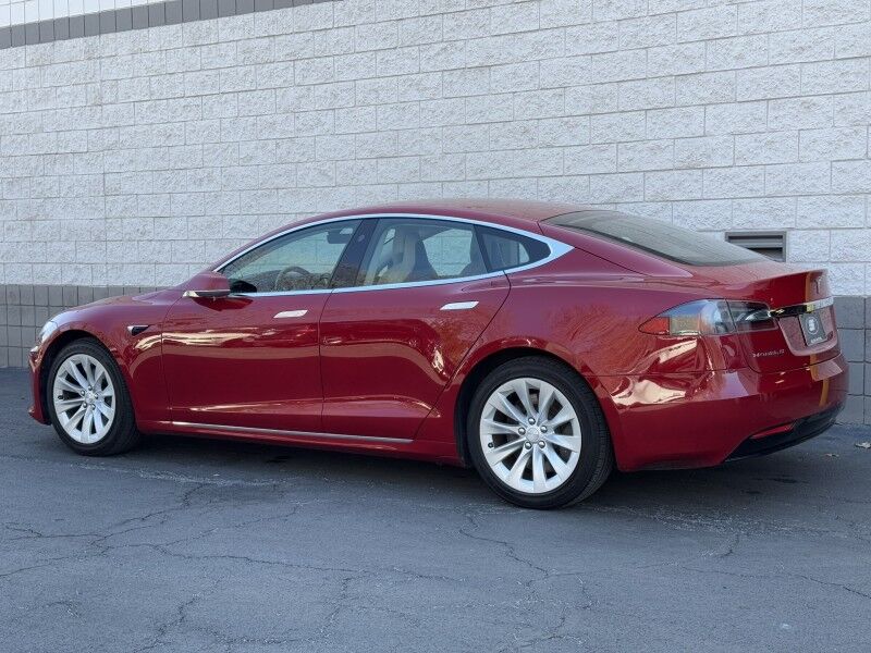 2017 Tesla Model S 90D