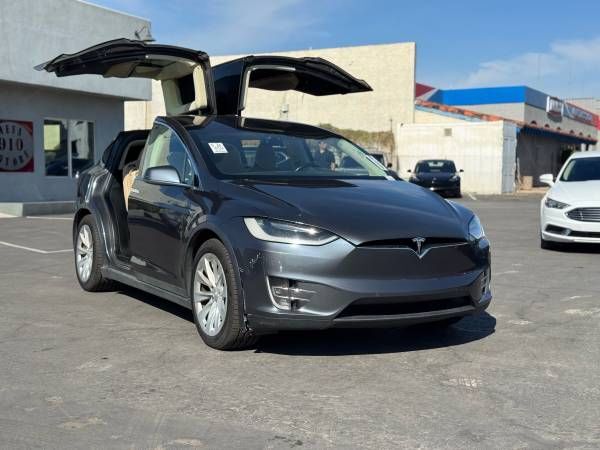 2017 Tesla Model X 100D