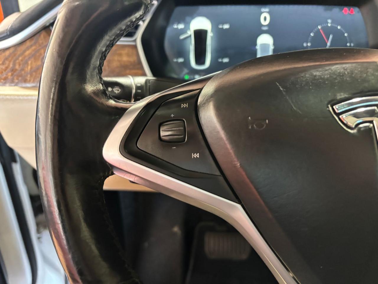 2017 Tesla Model X 75D Franklin OH