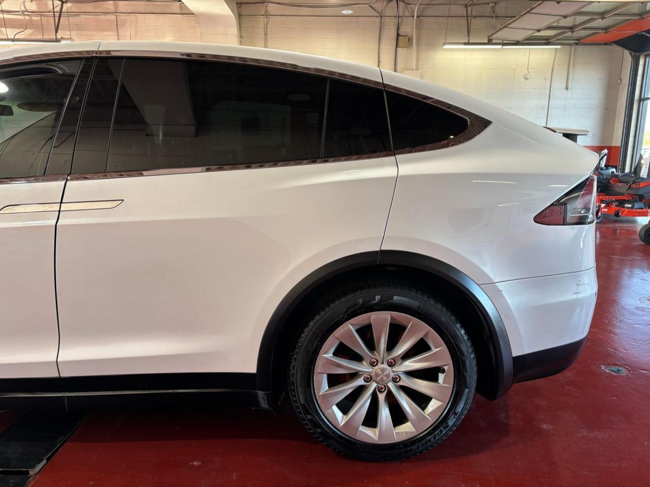 2017 Tesla Model X 75D Franklin OH