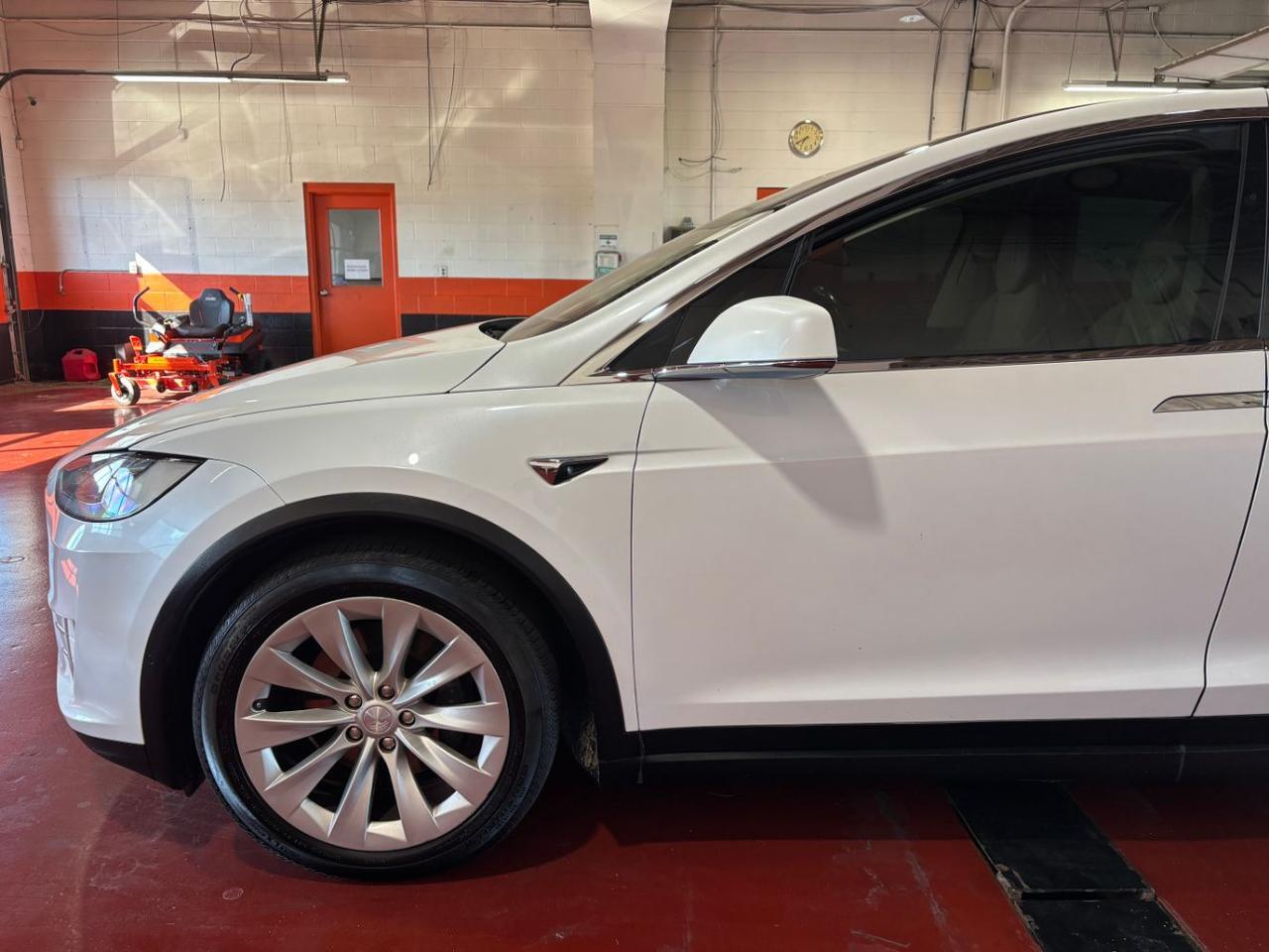 2017 Tesla Model X 75D Franklin OH