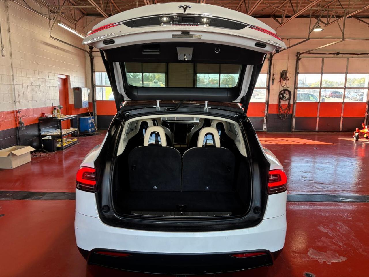 2017 Tesla Model X 75D Franklin OH
