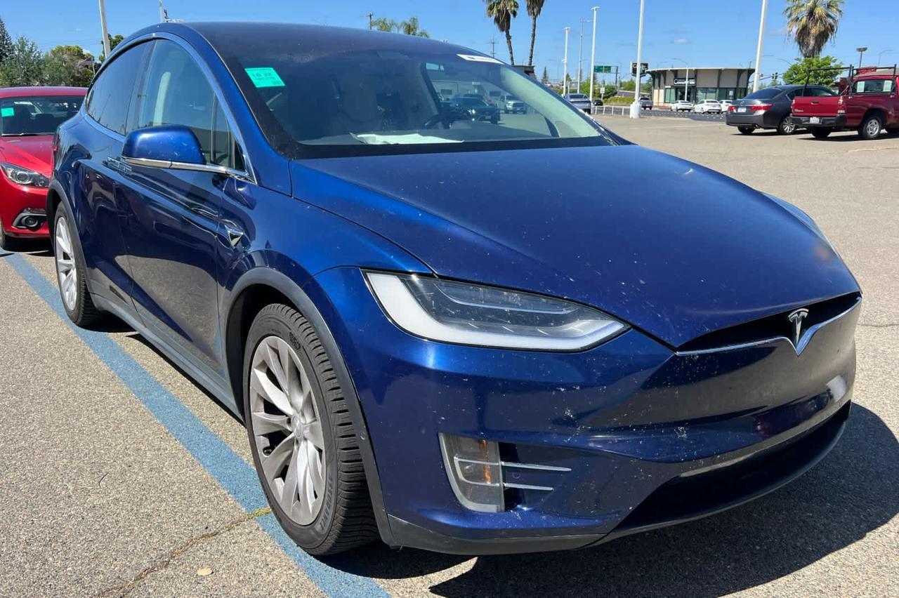 2017 Tesla Model X 75D