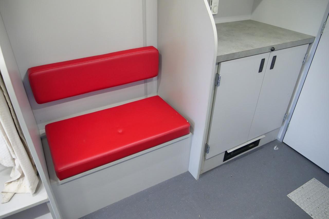 2017 Thomas Bloodmobile / Matthews Specialty Vehicles / Conversion Platform! Lincolnton NC