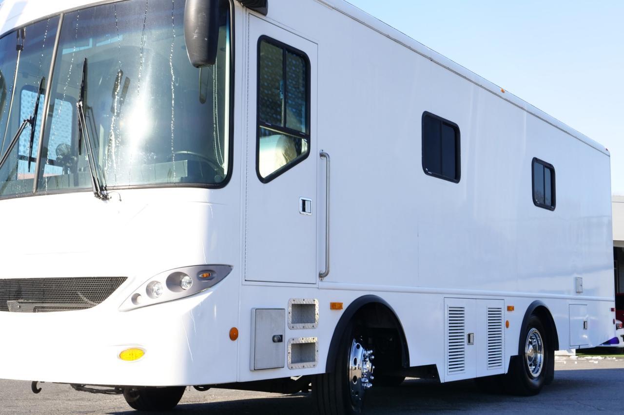 2017 Thomas Bloodmobile / Matthews Specialty Vehicles / Conversion Platform! Lincolnton NC