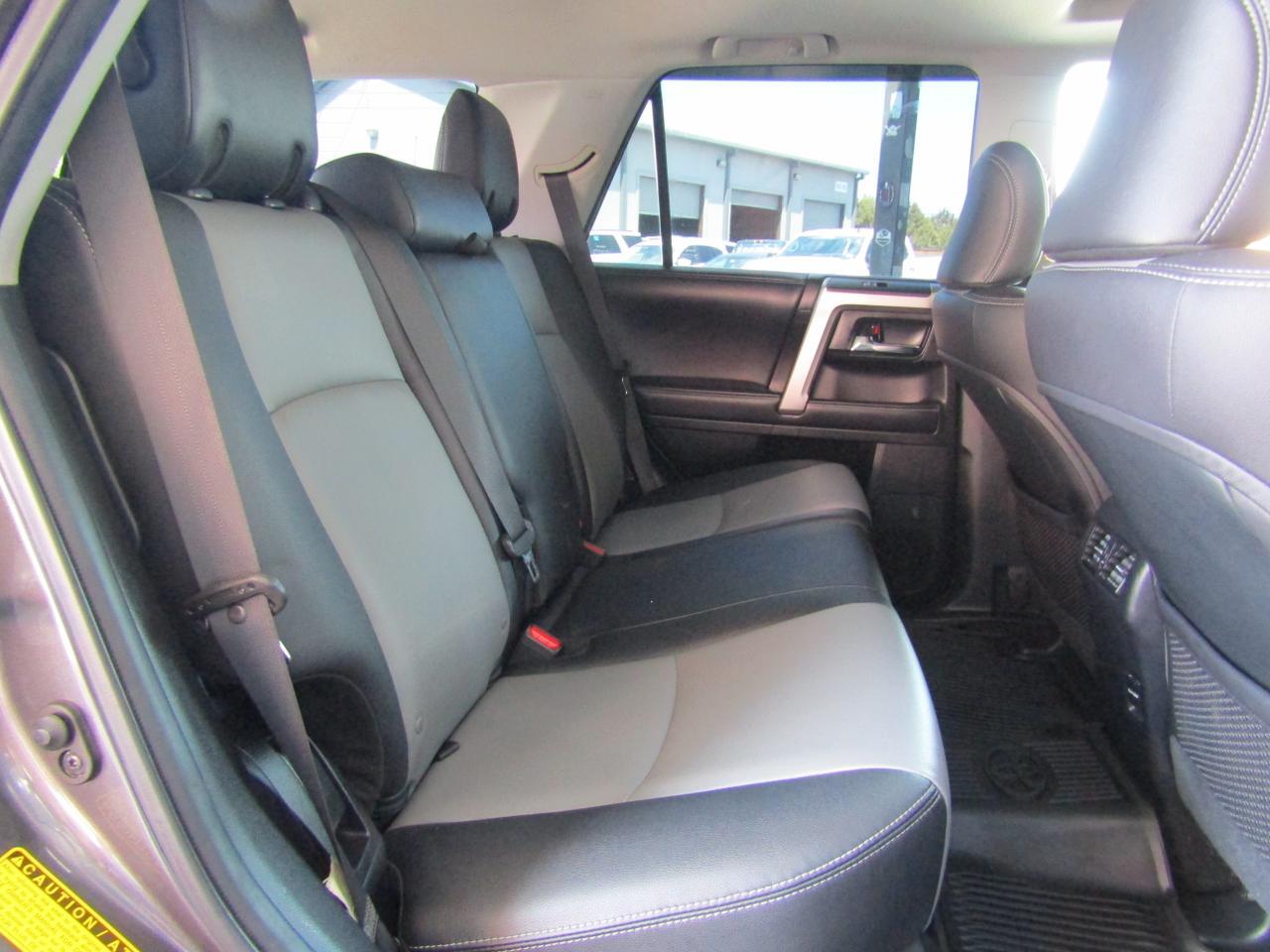 2017 Toyota 4Runner SR5 4WD (Natl) Grand Prairie TX