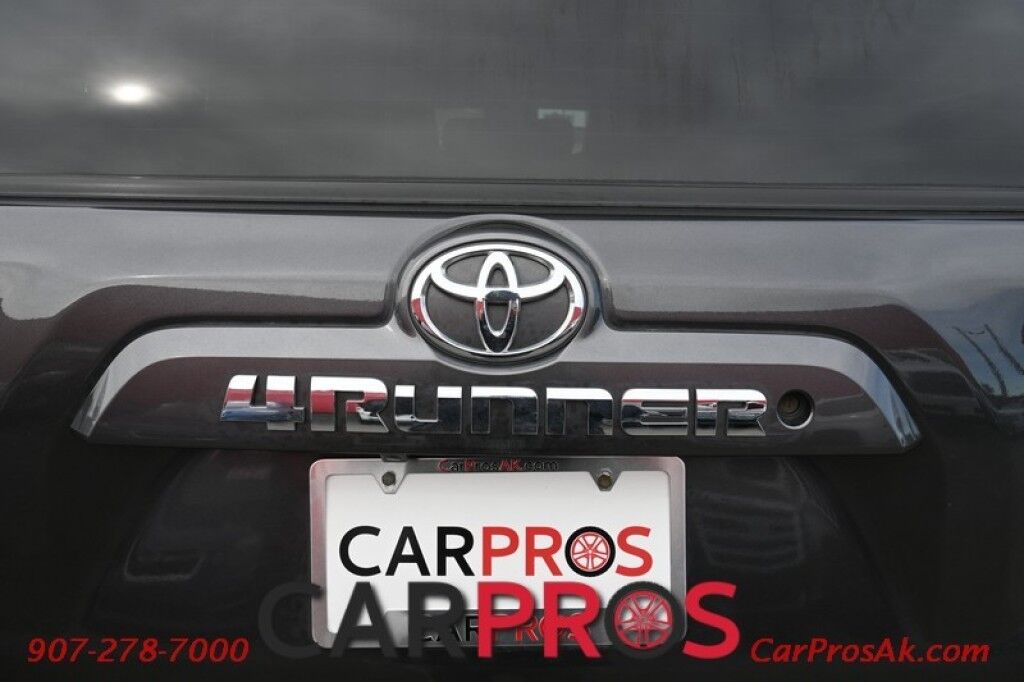 2017 Toyota 4Runner SR5 Premium - 4x4 - 4.0L V6 - Remote Start - Power & Heated Leather Seats - Navigation - Bluetooth - Sunroof - Running Boards - Power Locks, Windows & Mirrors - Backup Camera -Aluminum Wheels - Tow Pkg Anchorage AK