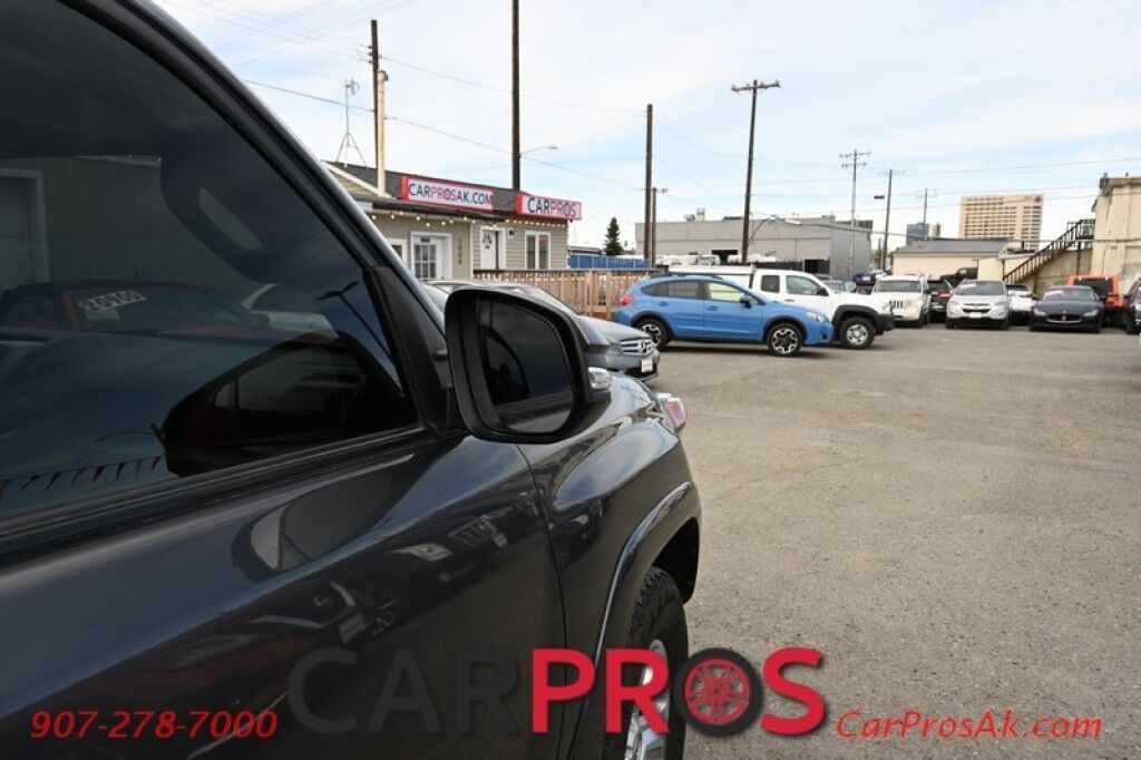 2017 Toyota 4Runner SR5 Premium - 4x4 - 4.0L V6 - Remote Start - Power & Heated Leather Seats - Navigation - Bluetooth - Sunroof - Running Boards - Power Locks, Windows & Mirrors - Backup Camera -Aluminum Wheels - Tow Pkg Anchorage AK