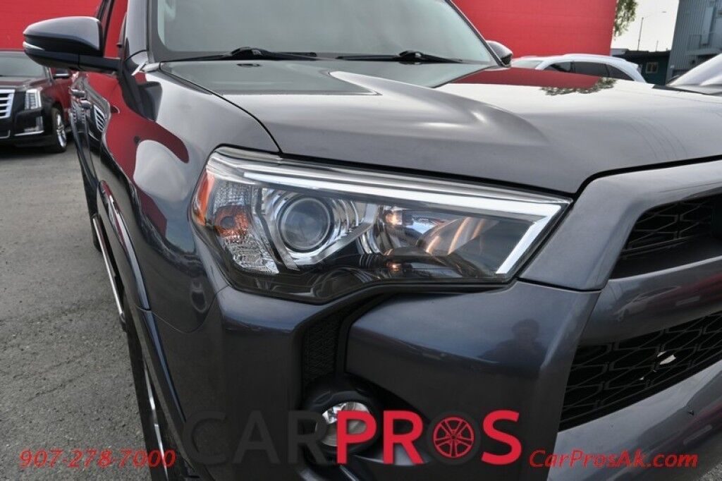 2017 Toyota 4Runner SR5 Premium - 4x4 - 4.0L V6 - Remote Start - Power & Heated Leather Seats - Navigation - Bluetooth - Sunroof - Running Boards - Power Locks, Windows & Mirrors - Backup Camera -Aluminum Wheels - Tow Pkg Anchorage AK