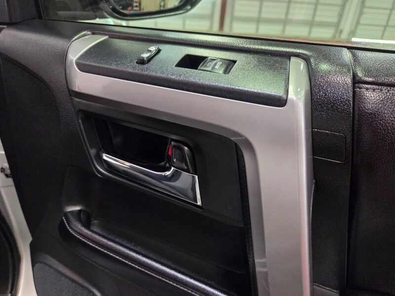 2017 Toyota 4Runner SR5 Premium 4WD 4.0L V6 Method Wheels BF Goodrich Tires FREE WARRANTY Arlington TX