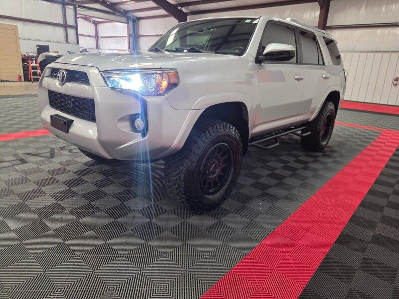 2017 Toyota 4Runner SR5 Premium 4WD 4.0L V6 Method Wheels BF Goodrich Tires FREE WARRANTY Arlington TX
