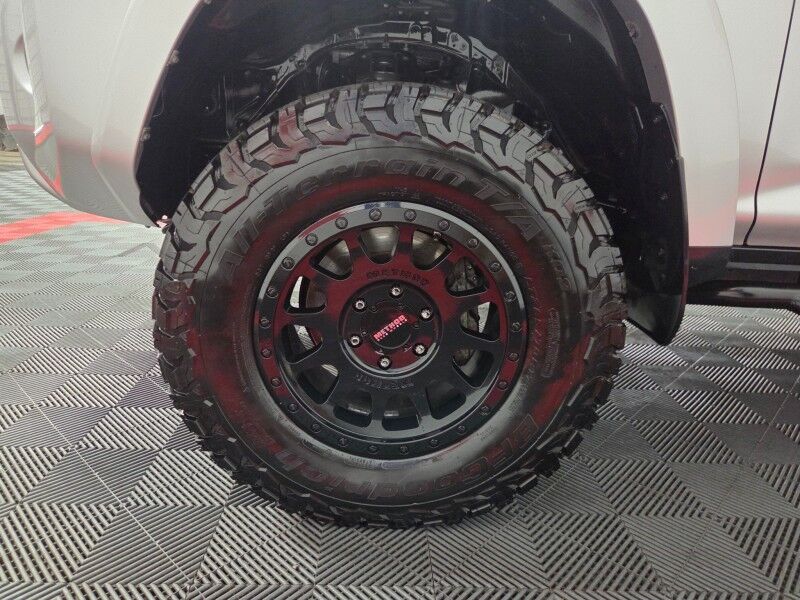 2017 Toyota 4Runner SR5 Premium 4WD 4.0L V6 Method Wheels BF Goodrich Tires FREE WARRANTY Arlington TX