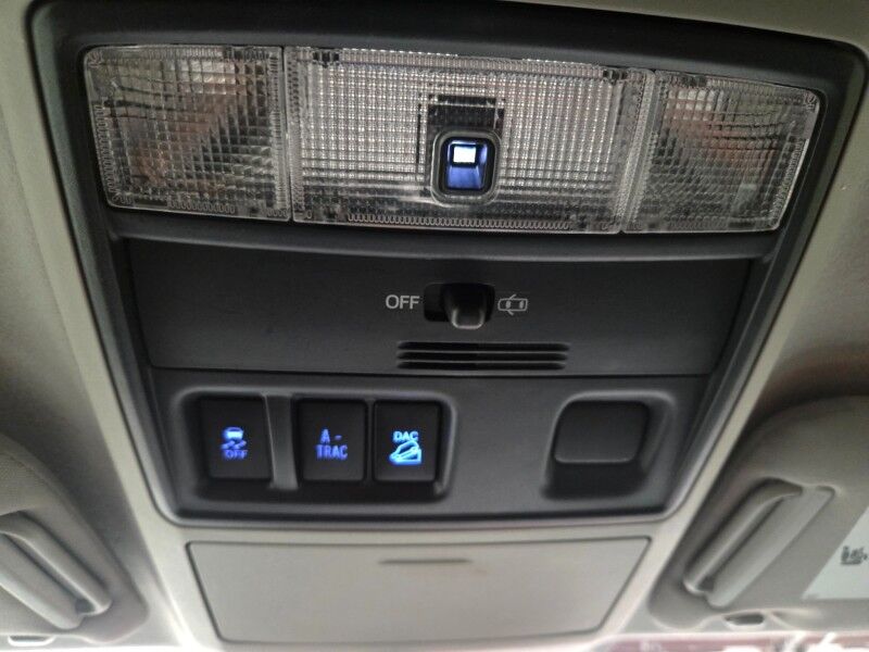 2017 Toyota 4Runner SR5 Premium 4WD 4.0L V6 Method Wheels BF Goodrich Tires FREE WARRANTY Arlington TX