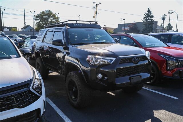 2017 Toyota 4Runner SR5 Tacoma WA