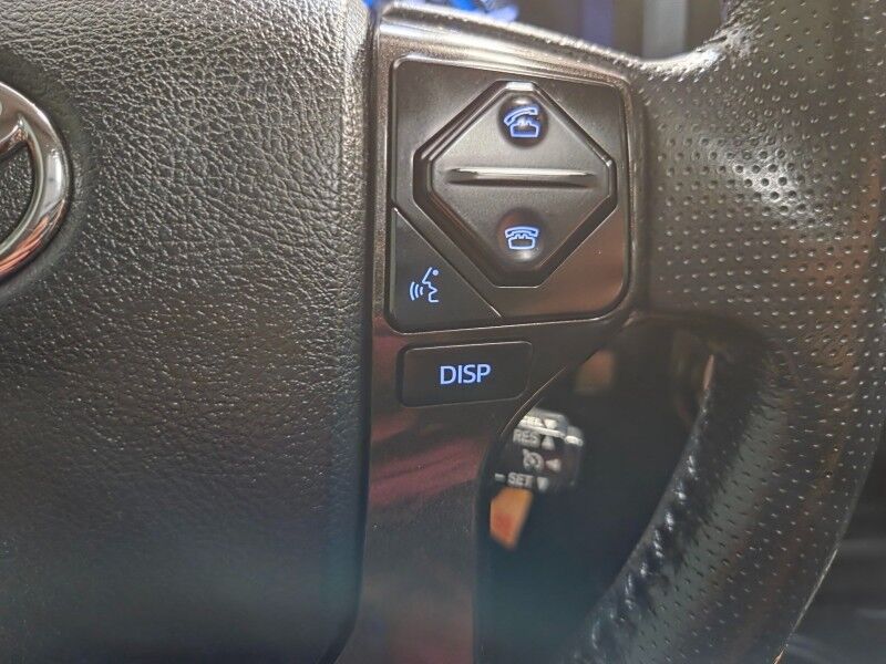 2017 Toyota 4Runner TRD Off Road 2WD 4.0L V6 GPS Backup Camera Sunroof FREE WARRANTY Arlington TX