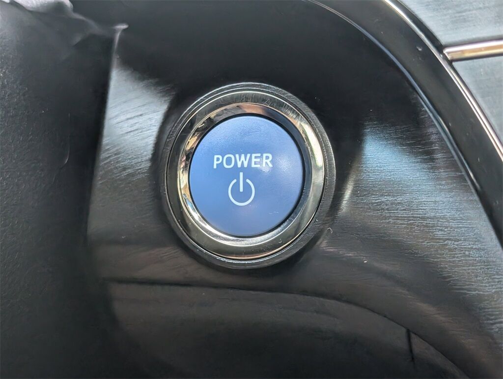 2017 Toyota Avalon Hybrid Limited Cockeysville MD
