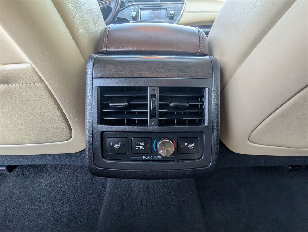 2017 Toyota Avalon Hybrid Limited Cockeysville MD