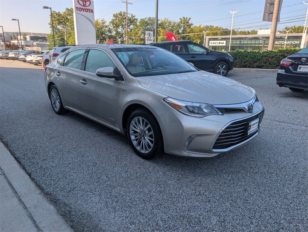 2017 Toyota Avalon Hybrid Limited
