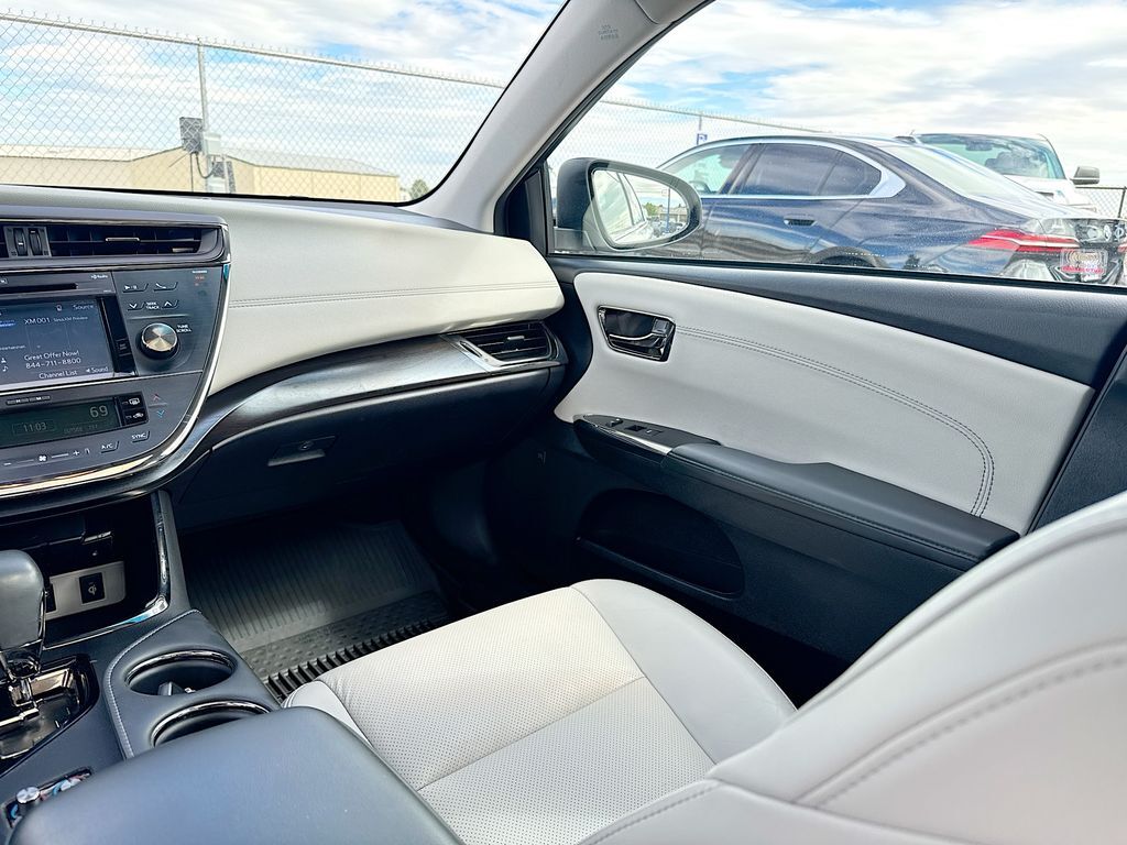 2017 Toyota Avalon Limited Kennewick WA