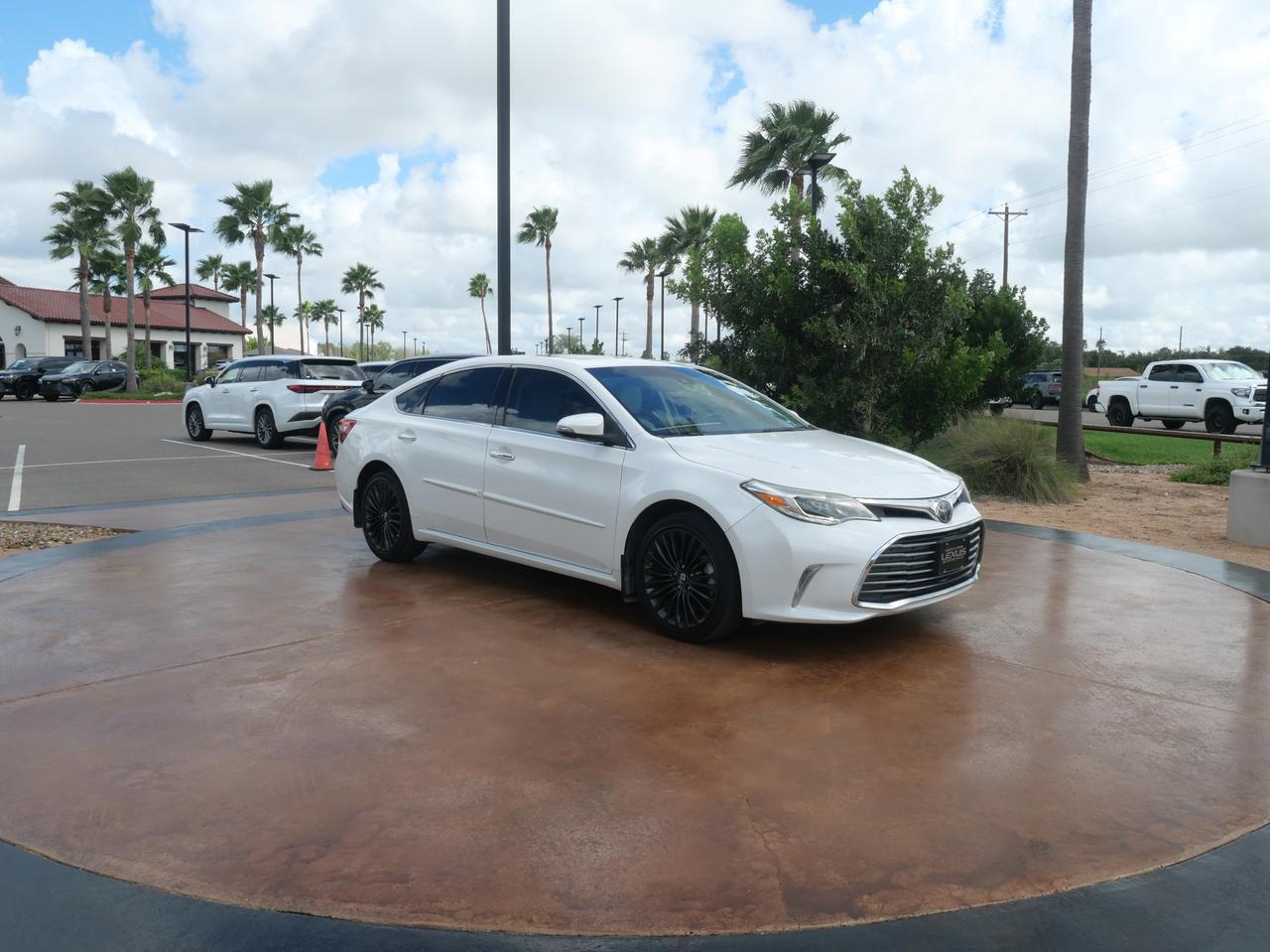 2017 Toyota Avalon Limited San Juan TX