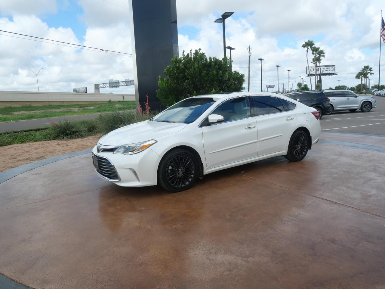 2017 Toyota Avalon Limited San Juan TX