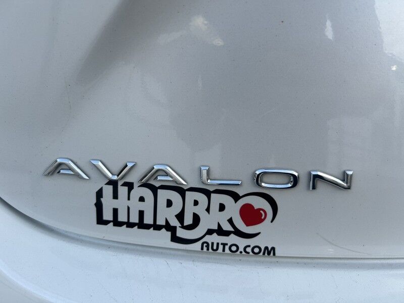 2017 Toyota Avalon Limited Whitinsville MA