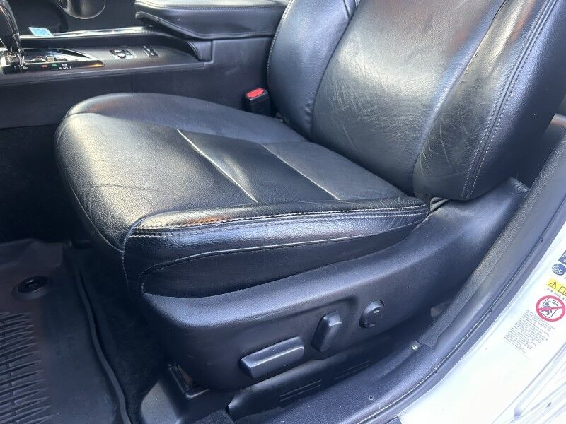 2017 Toyota Avalon Limited Webster MA