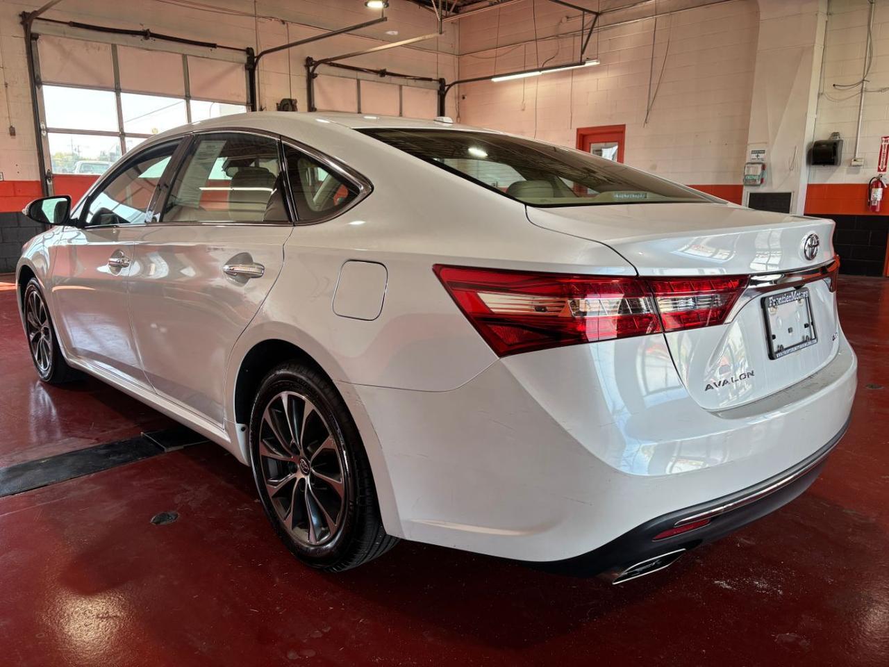 2017 Toyota Avalon XLE Franklin OH