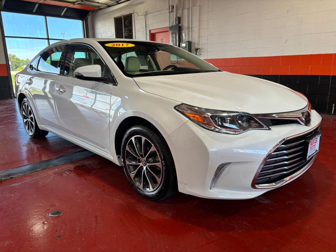 2017 Toyota Avalon XLE Franklin OH