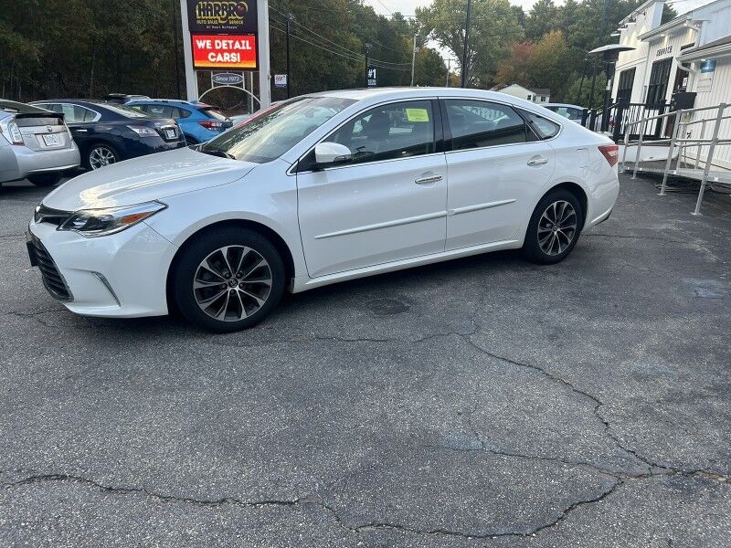 2017 Toyota Avalon XLE Premium - EXCELLENT SERVICE HISTORY Whitinsville MA