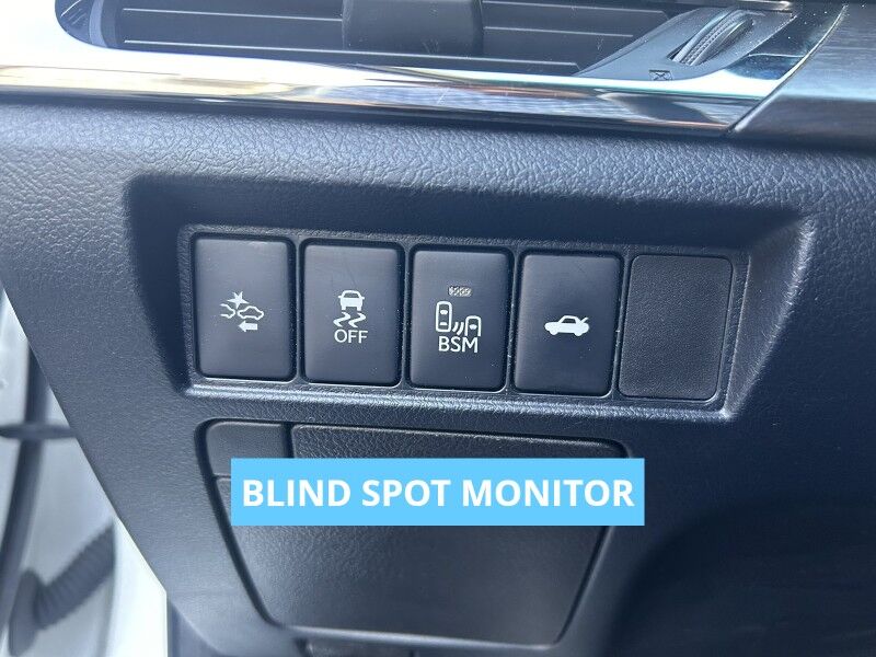 2017 Toyota Avalon XLE Premium - EXCELLENT SERVICE HISTORY Webster MA