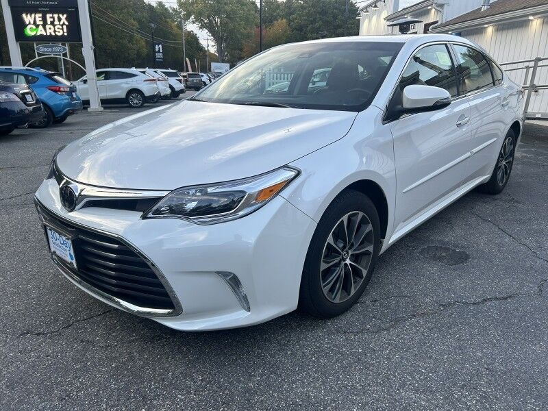 2017 Toyota Avalon XLE Premium - EXCELLENT SERVICE HISTORY Webster MA